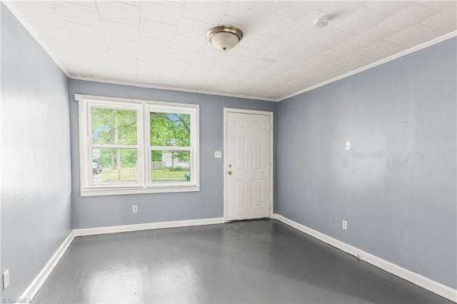 415 White Oak St, High Point, NC 27260 - entryway featuring ornamental molding and baseboards