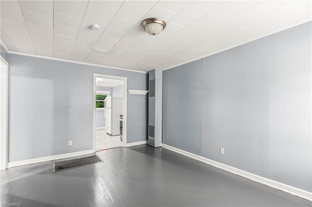 415 White Oak St, High Point, NC 27260 - unfurnished room featuring baseboards