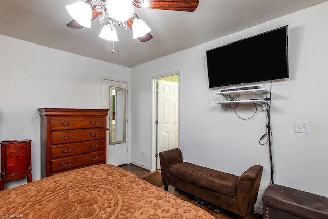 bedroom featuring a ceiling fan