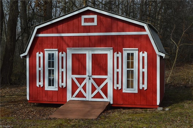 view of outbuilding