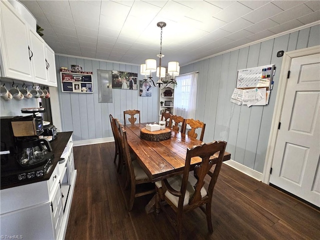 dining space featuring crown molding, electric panel, dark hardwood / wood-style floors, and a chandelier