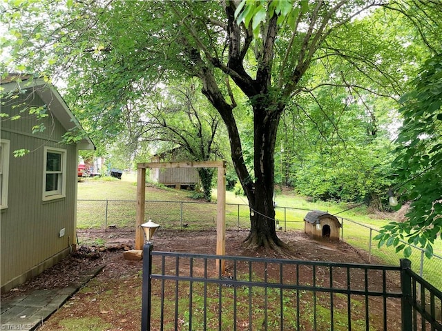 1129 Foxtrot Ct, King, NC 27021 - view of yard