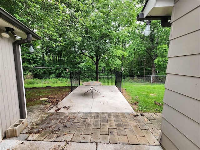 1129 Foxtrot Ct, King, NC 27021 - view of patio