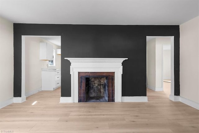 interior details with hardwood / wood-style flooring