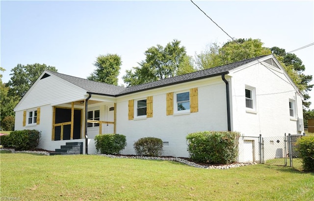 exterior space featuring a yard