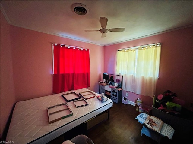 925 S Franklin Rd, Mount Airy, NC 27030 - bedroom with visible vents, ornamental molding, and ceiling fan