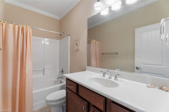 5584 Foxgate Cir, Winston-Salem, NC 27106 - full bathroom featuring crown molding, vanity, toilet, and shower / bath combo