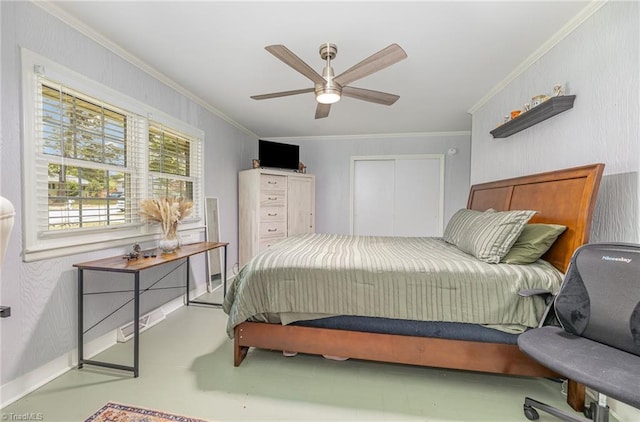 bedroom with ceiling fan and ornamental molding