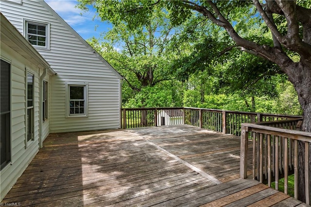 2226/2234 NC-268, Pilot Mountain, NC 27041 - view of deck