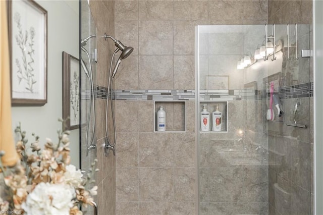 interior space featuring a tile shower