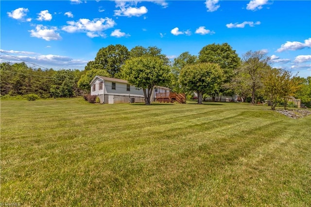 view of grassy yard