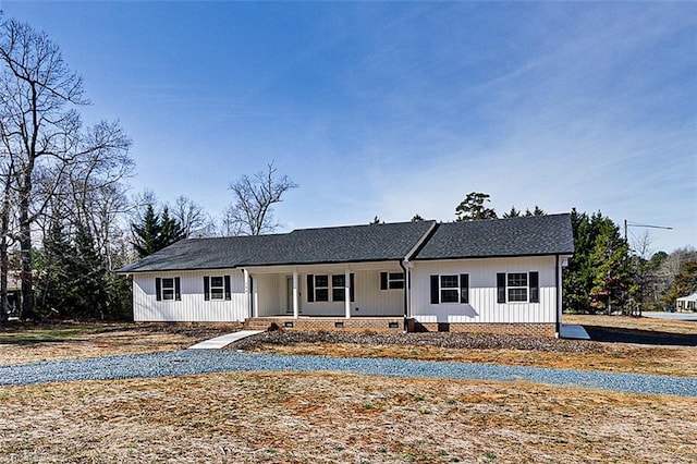 view of front of home featuring a porch