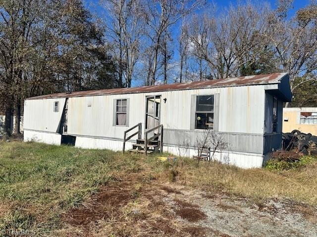 view of manufactured / mobile home