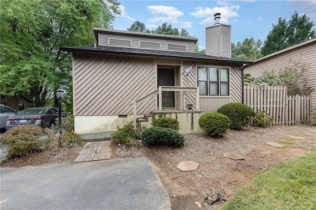 view of front of home