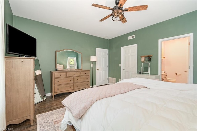 1029 Robbins St, Asheboro, NC 27203 - bedroom featuring wood finished floors, ensuite bath, and a ceiling fan
