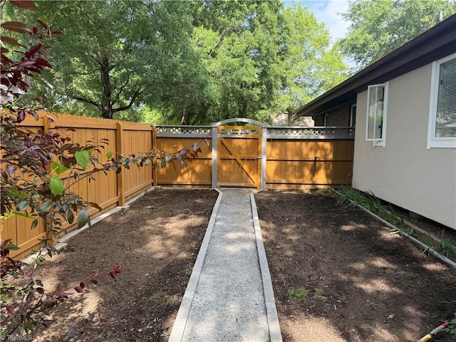 1223 Gatehouse Rd, High Point, NC 27262 - view of yard featuring a gate