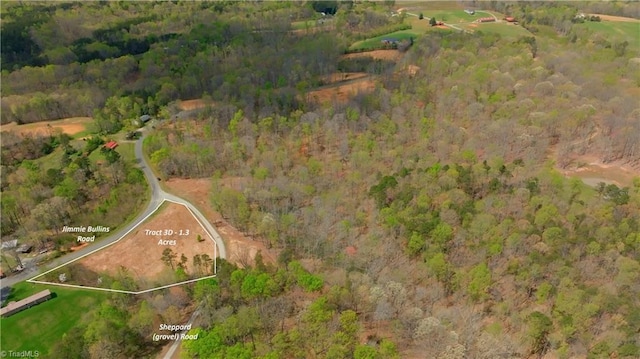 000 Jimmie Bullins Rd, Walnut Cove, NC 27052