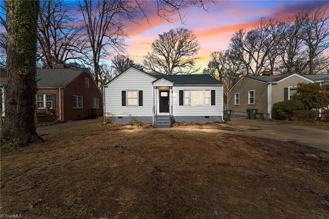 bungalow-style home with crawl space