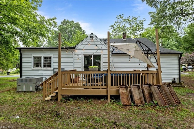 1105 Hawthorne Ln, Burlington, NC 27215 - rear view of property featuring cooling unit and a deck