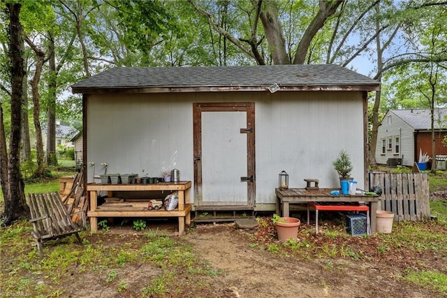 1105 Hawthorne Ln, Burlington, NC 27215 - view of shed