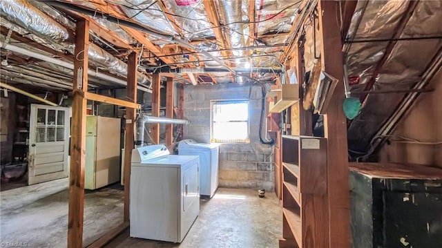 368 Shady Grove Rd, Eden, NC 27288 - below grade area with washer and clothes dryer