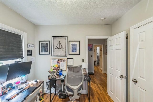 3121 Luther St, Winston-Salem, NC 27127 - office space with wood finished floors and a textured ceiling