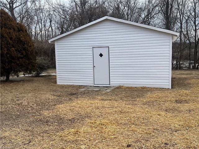 view of outbuilding