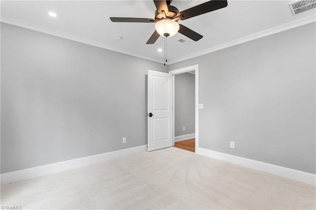 306 W Greenway Dr S, Greensboro, NC 27403 - carpeted empty room featuring ceiling fan, ornamental molding, baseboards, and recessed lighting