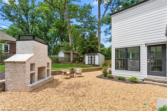 306 W Greenway Dr S, Greensboro, NC 27403 - view of yard