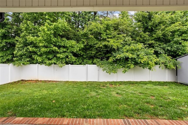 111 Brooke Ridge Dr, Thomasville, NC 27360 - view of yard