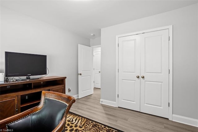 111 Brooke Ridge Dr, Thomasville, NC 27360 - office area featuring wood finished floors and baseboards