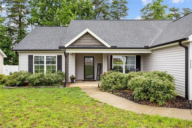 111 Brooke Ridge Dr, Thomasville, NC 27360 - view of front facade with a shingled roof