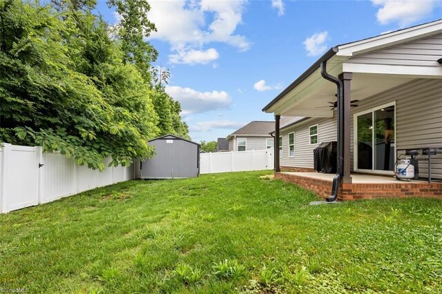 111 Brooke Ridge Dr, Thomasville, NC 27360 - view of yard with ceiling fan and a patio area
