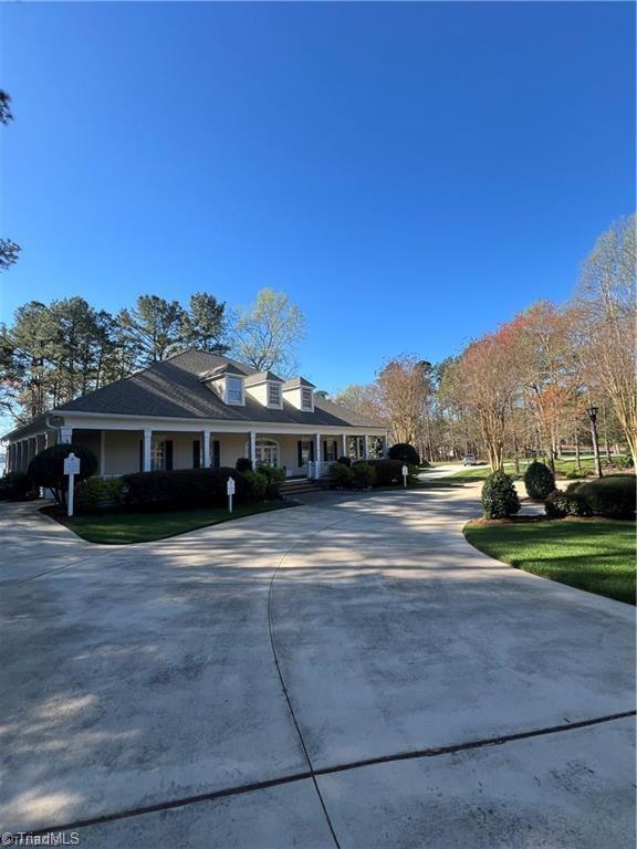 Listing photo 3 for 220 Lakewood Ct, New London NC 28127