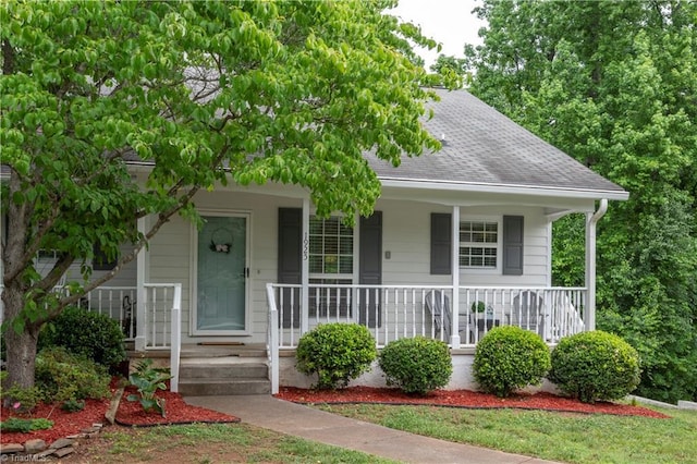 view of front facade with a porch