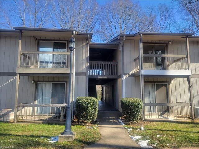 2230 Sunderland Rd Unit 44E, Winston-Salem NC, 27103, 1 bedrooms, 1 bath house for sale