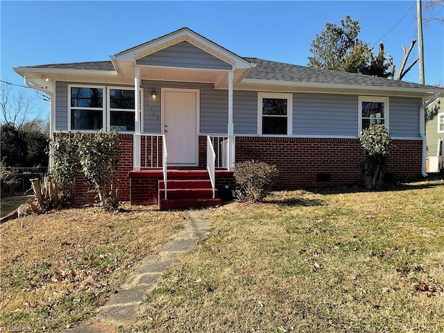 view of front of house with a front yard