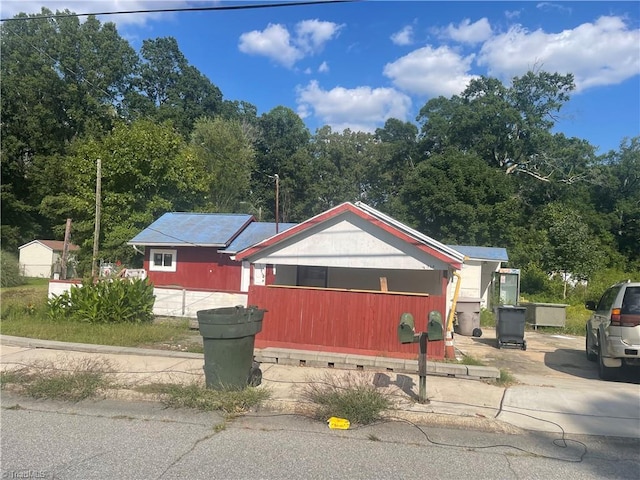 view of front of home