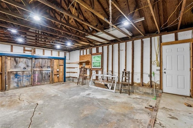 1655 Oakleigh Rd, Mcleansville, NC 27301 - below grade area with a garage