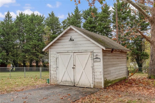 view of outbuilding