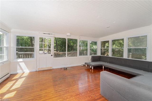 sunroom / solarium with a healthy amount of sunlight