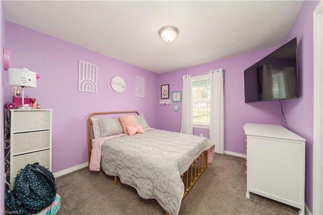 bedroom with carpet