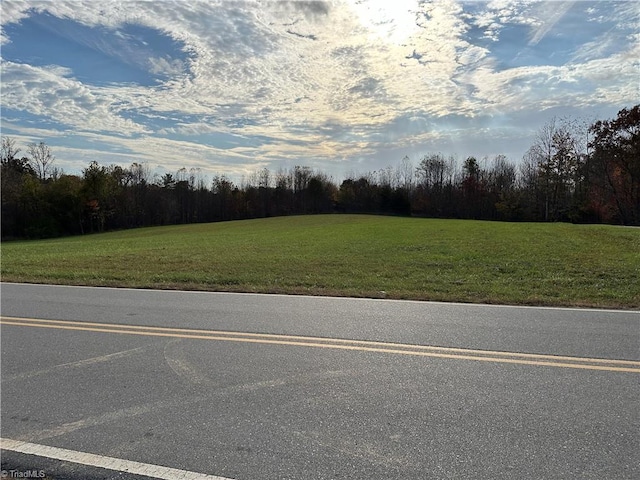 000 Sparger Rd, Mount Airy, NC 27030