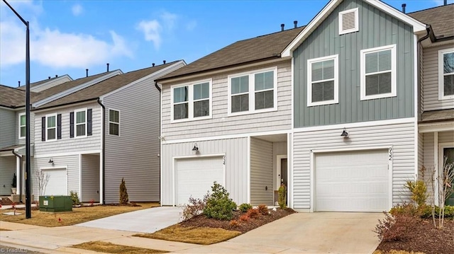 view of front of property featuring a garage