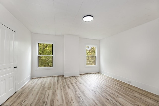 1524 E 14th St, Winston-Salem, NC 27105 - spare room featuring healthy amount of natural light and light wood-style flooring