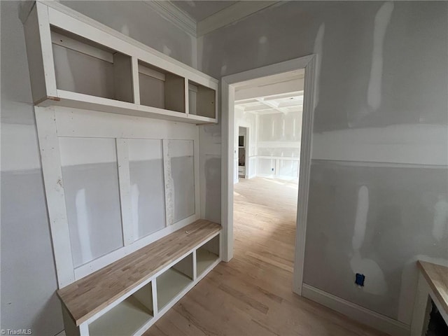 mudroom featuring wood finished floors