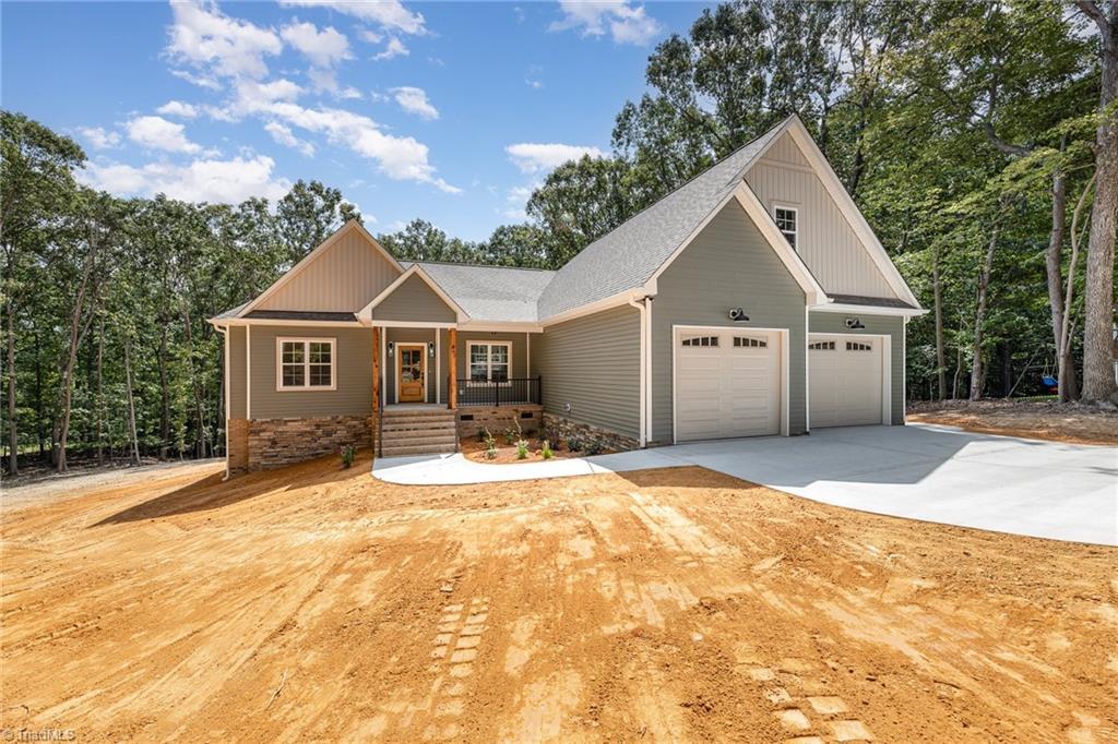 craftsman-style house with a garage