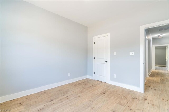115 Corbin Ln, Lexington, NC 27295 - unfurnished room with baseboards and light wood-style flooring