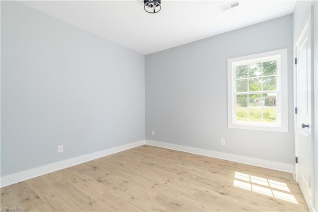115 Corbin Ln, Lexington, NC 27295 - unfurnished room featuring light wood-style flooring