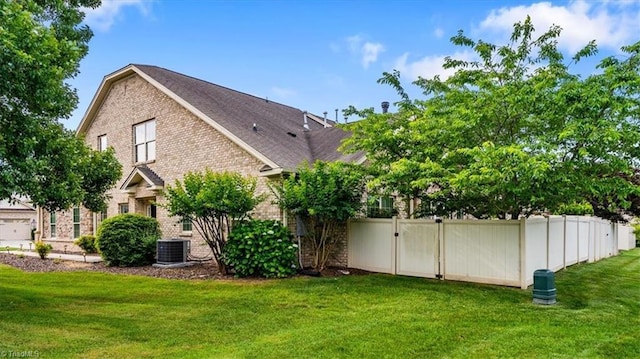 3615 Sainsbury Ln, Greensboro, NC 27409 - view of yard with central AC unit and a gate